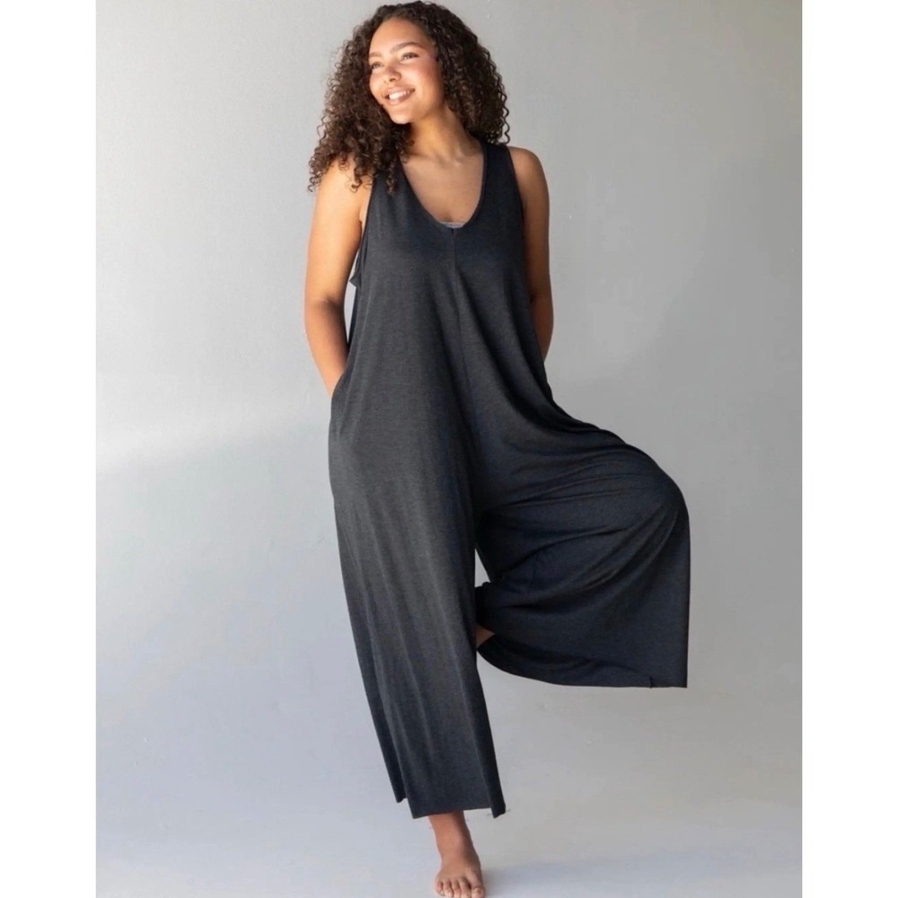 Natural Life V-Neck Sleeveless Wide Leg Pocket Jumpsuit One Size